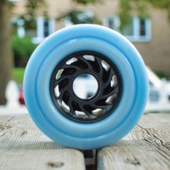 Pantheon Karma 92мм 74A LDP колёса голубые 13 Pantheon Karma 92mm 74A LDP Rollen Blue Wheels