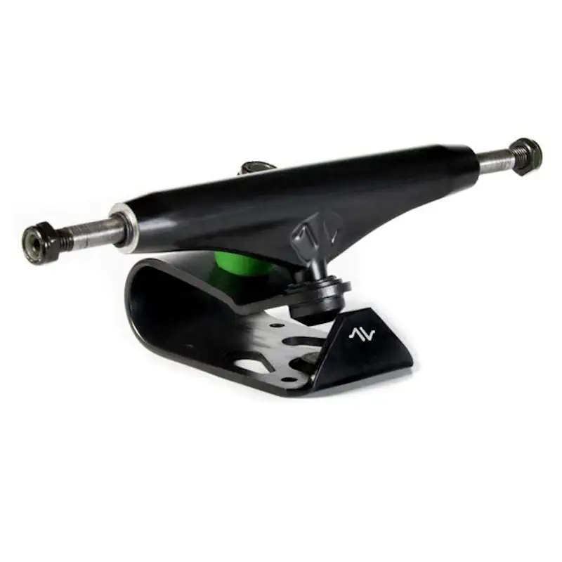 Avenue Gen 1 7.5″ Achse Black 2 Avenue Gen 1 7.5″ Achse Black - Front diagonal